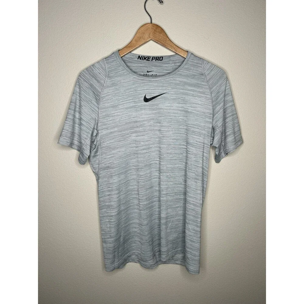 Nike Pro Dri-Fit Mens Size Medium Short Sleeve Training Shirt Heather Gray